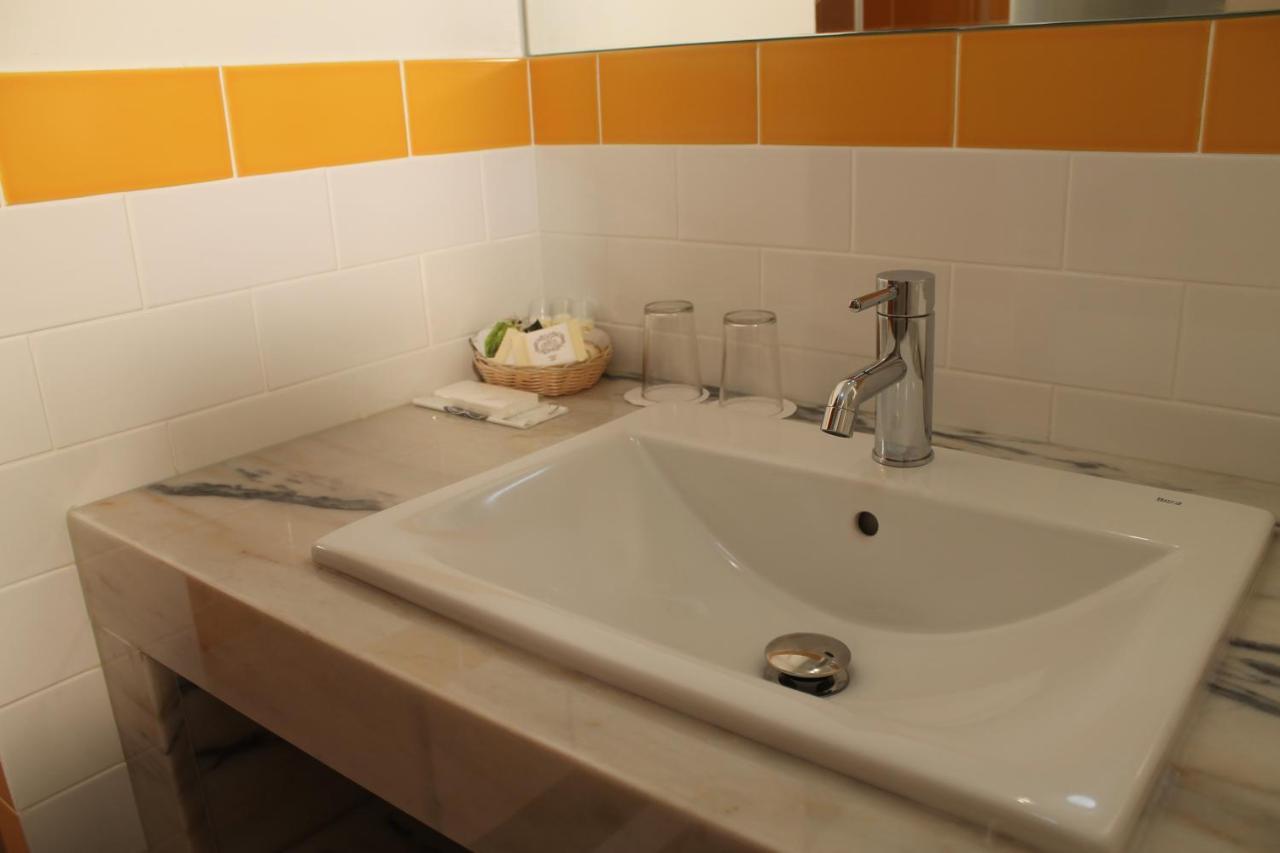 Bed & Breakfast Aedan Sintra